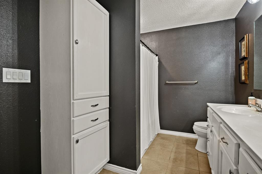 419 County Road 4164 Property Photo 21