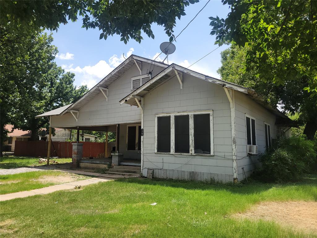 1701 6th Street Property Photo 1