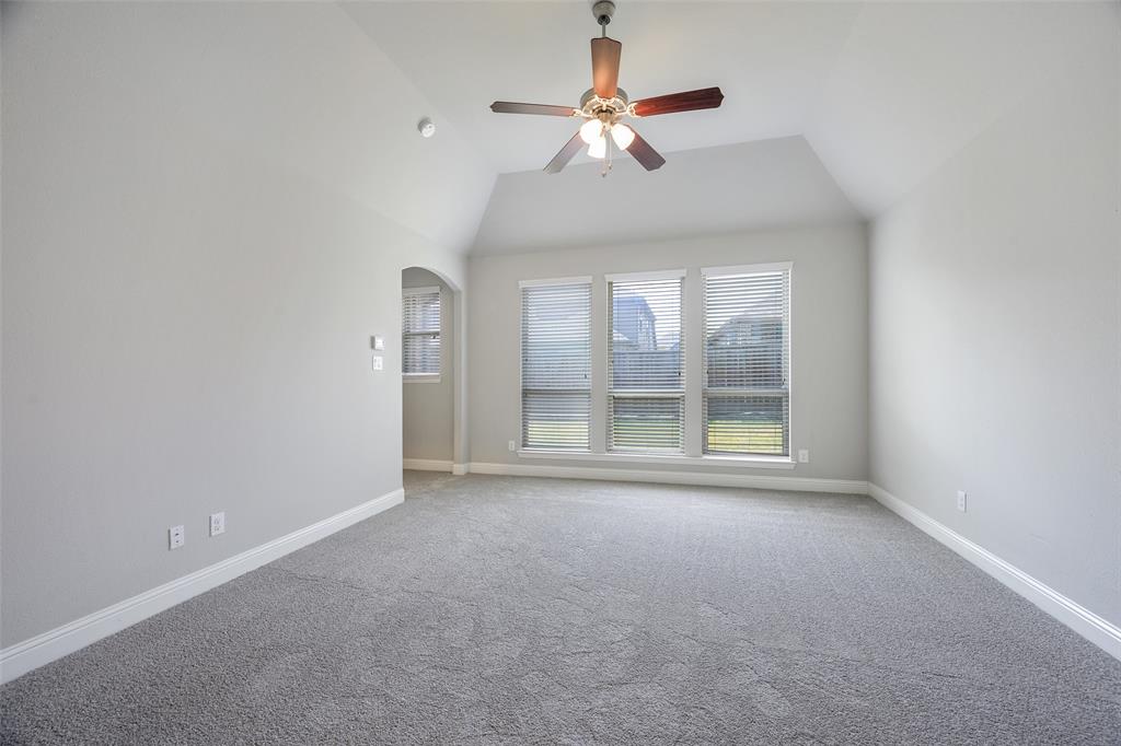 9724 Excursion Drive Property Photo 14