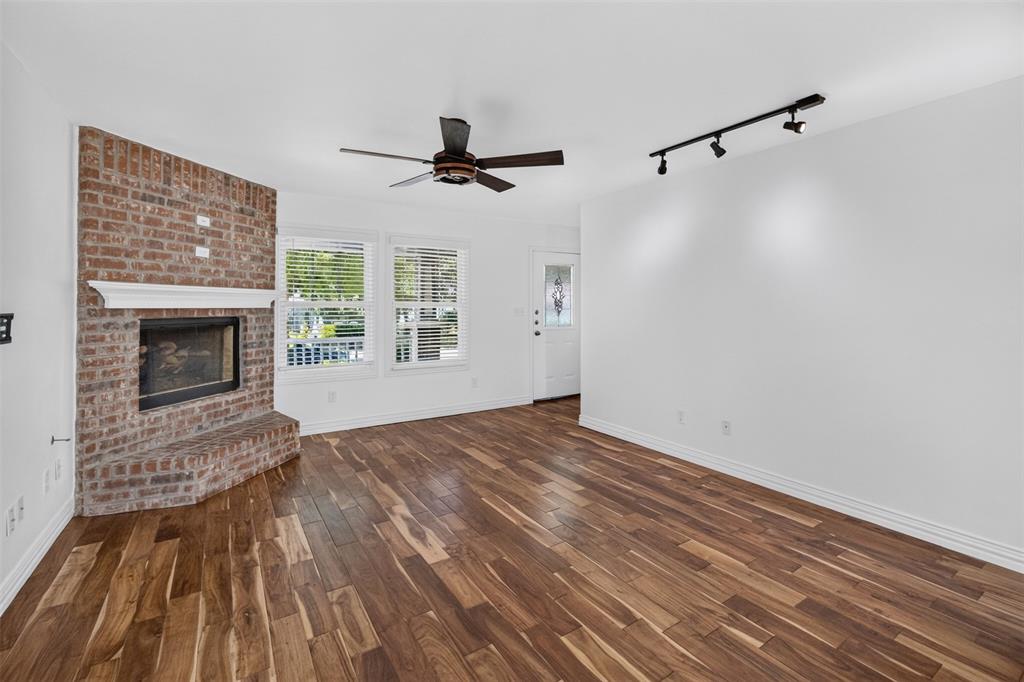 2205 College Avenue Property Photo 5