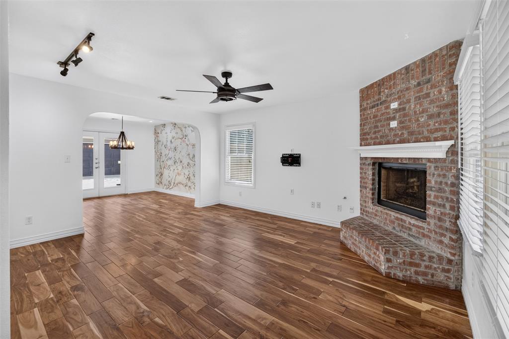 2205 College Avenue Property Photo 7