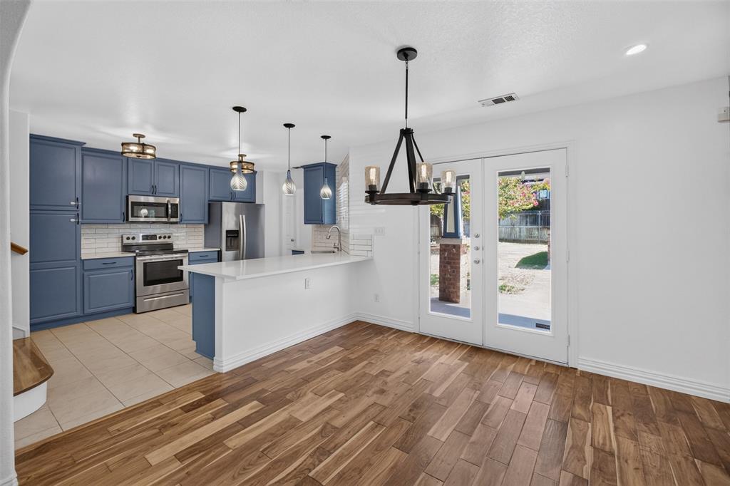 2205 College Avenue Property Photo 12