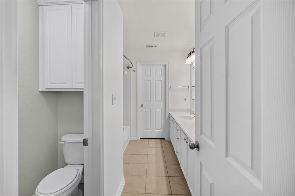 2205 College Avenue Property Photo 22