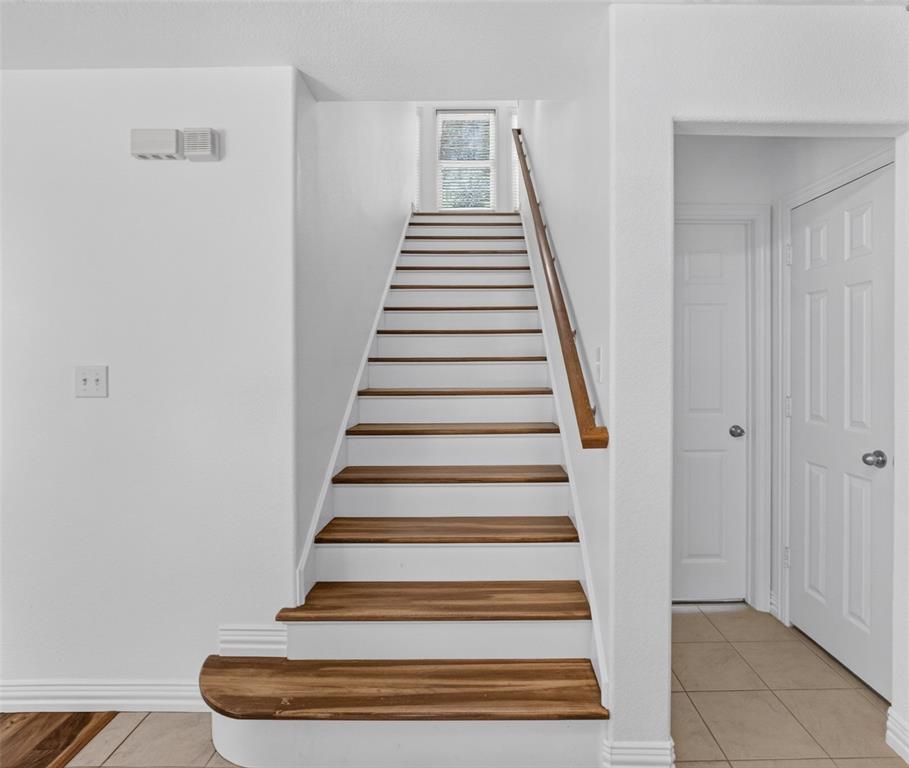 2205 College Avenue Property Photo 26
