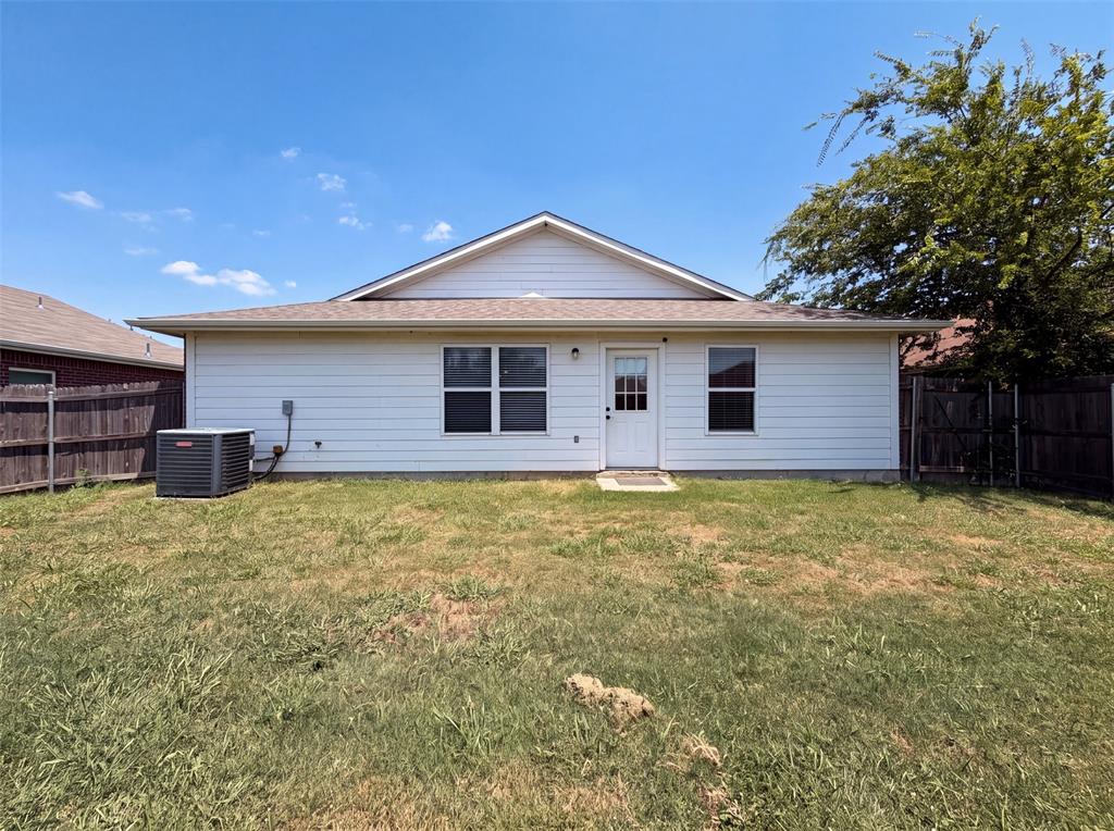 3132 Evangeline Road Property Photo 5
