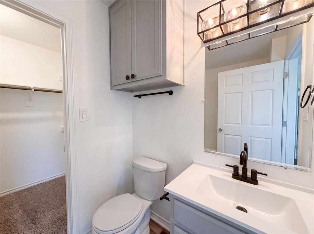 3132 Evangeline Road Property Photo 9
