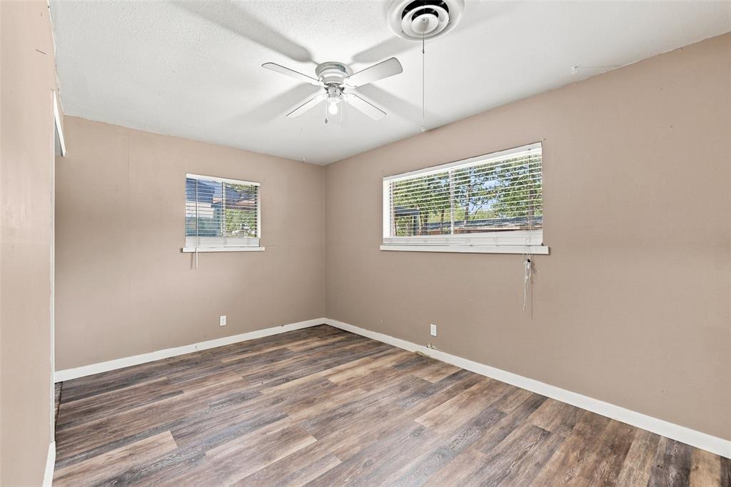 108 N Imperial Drive Property Photo 18