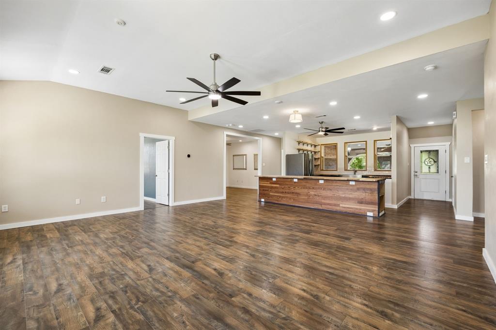 2412 Chickering Road Property Photo 8