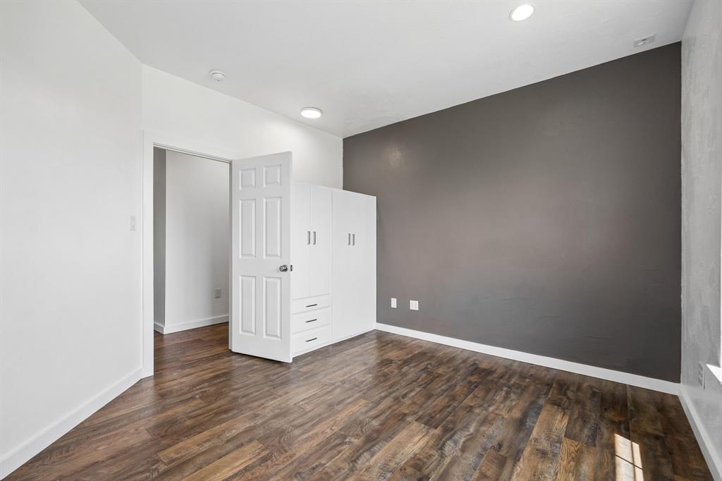 2412 Chickering Road Property Photo 23