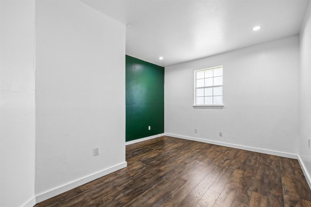 2412 Chickering Road Property Photo 25
