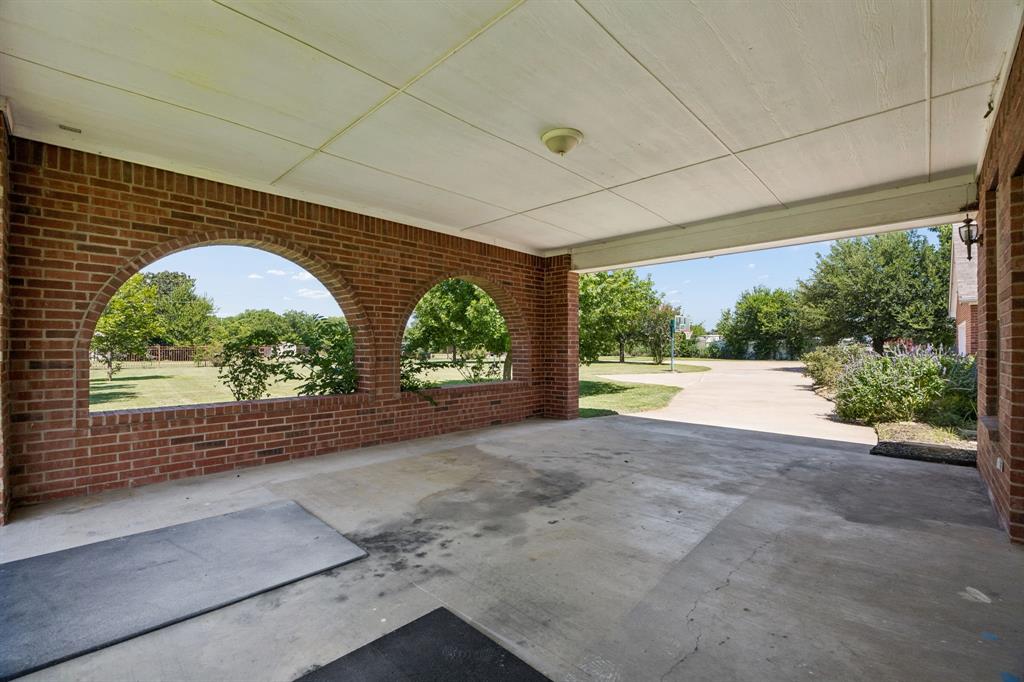 2412 Chickering Road Property Photo 28