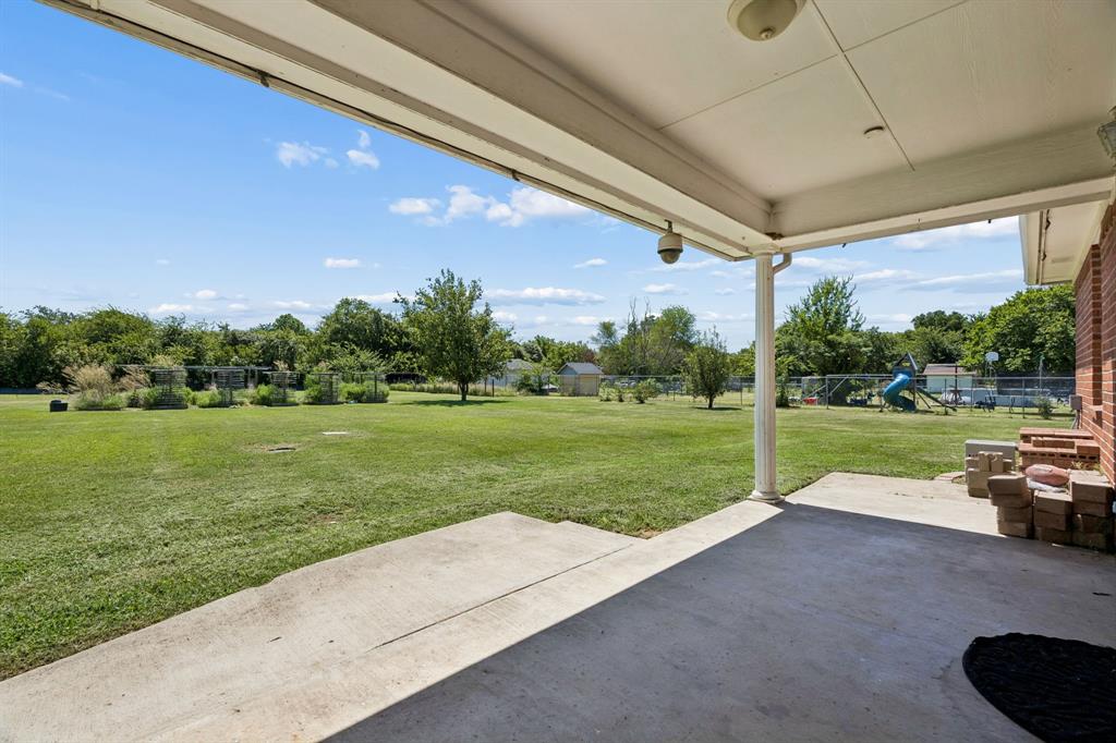 2412 Chickering Road Property Photo 30