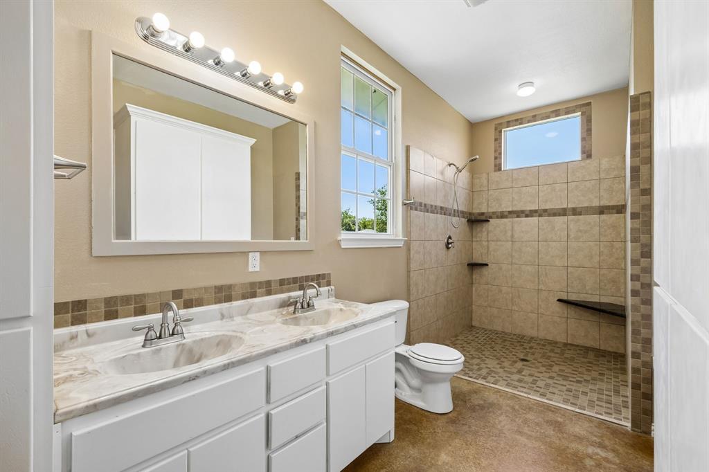 2412 Chickering Road Property Photo 38
