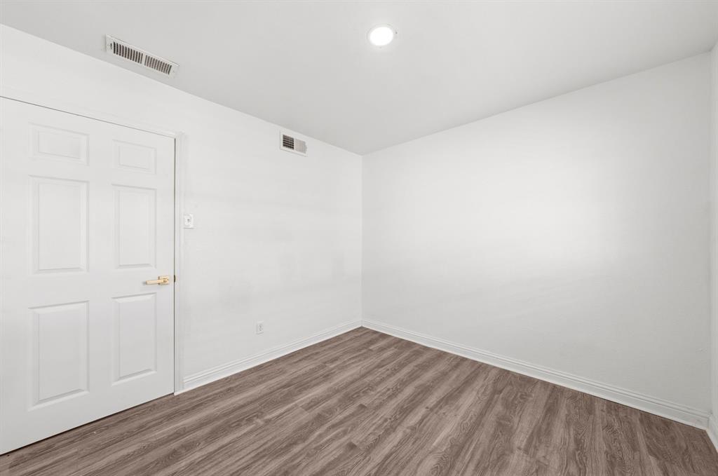 7923 S Nassau Circle Property Photo 17