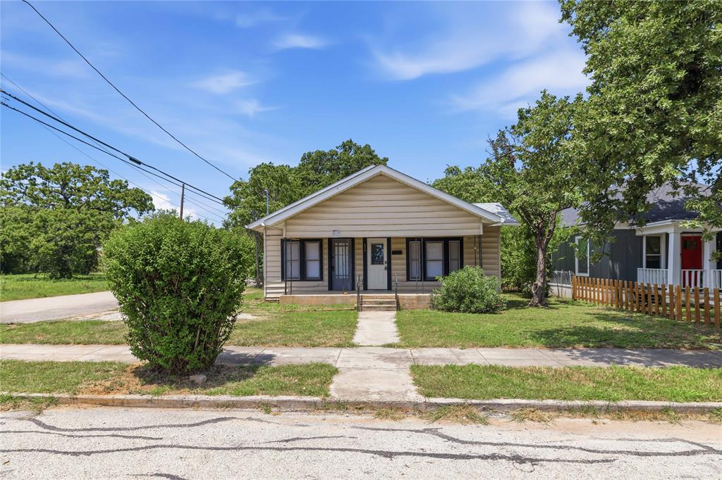 1317 Avenue C Property Photo 18