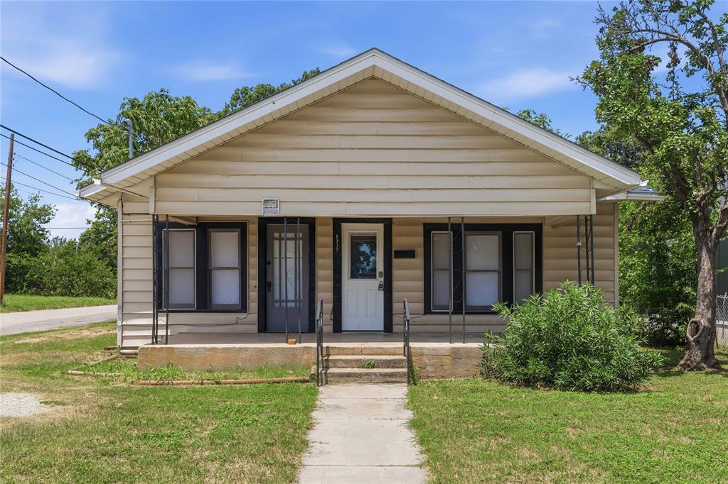 1317 Avenue C Property Photo 19