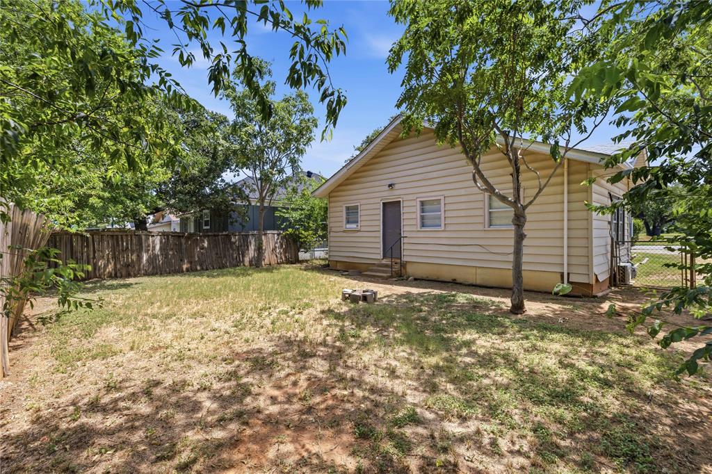 1317 Avenue C Property Photo 24