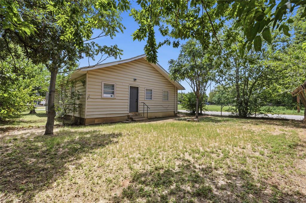 1317 Avenue C Property Photo 25