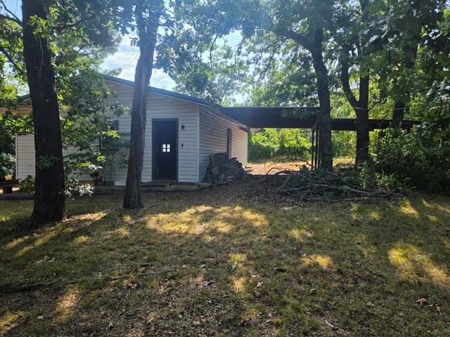 1011 Park Drive Property Photo 3