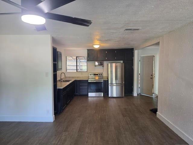 1011 Park Drive Property Photo 5