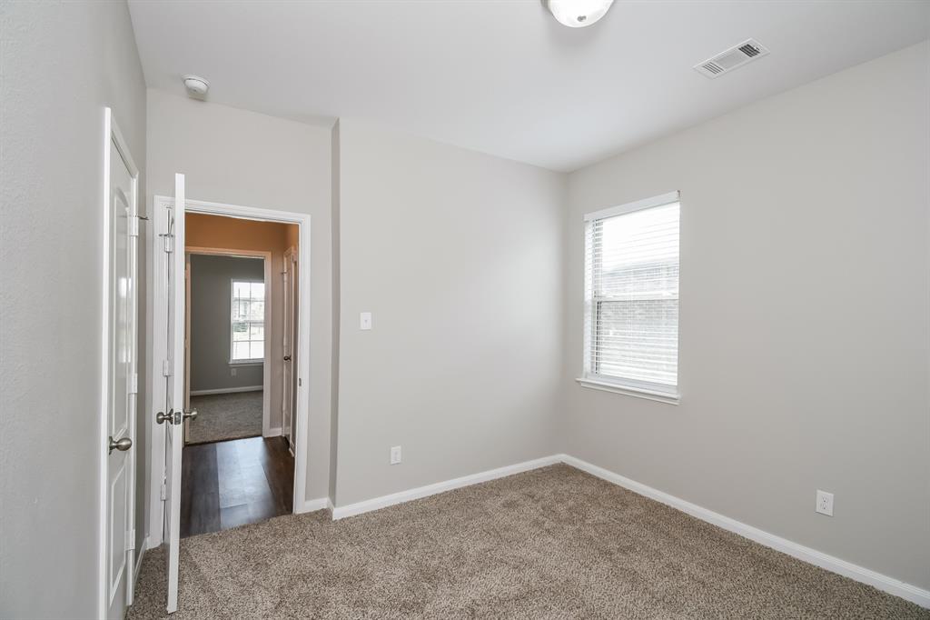 1536 Millennium Drive Property Photo 11