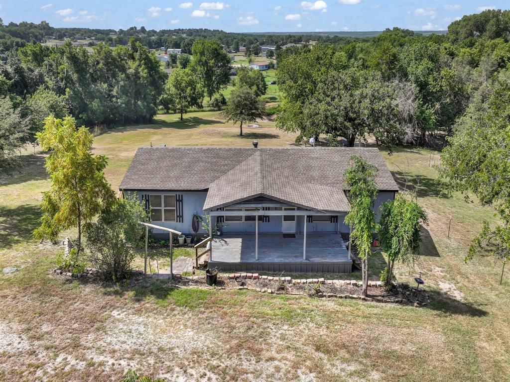 1933 Carter Road Property Photo 1