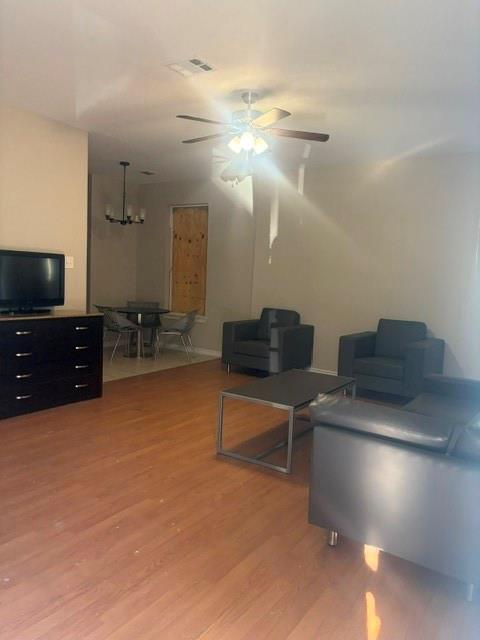711 Thompson Drive Property Photo 29