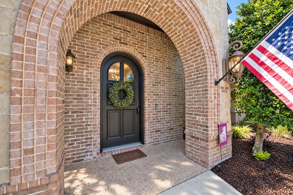 2 Westchester Court Property Photo 2