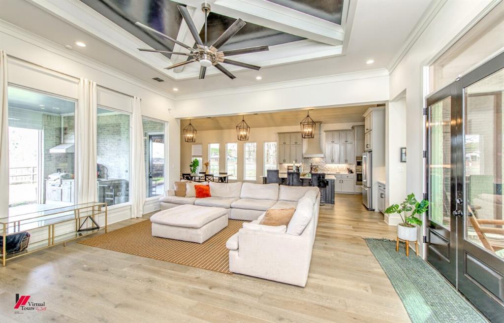 200 Sam Willen Property Photo 7