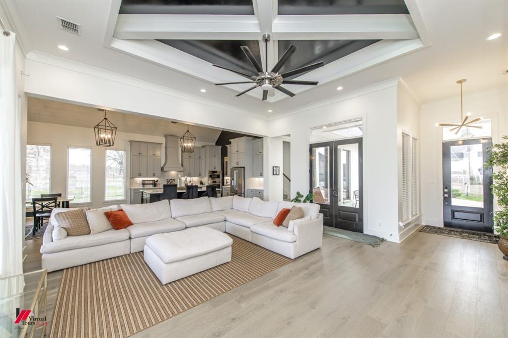 200 Sam Willen Property Photo 9