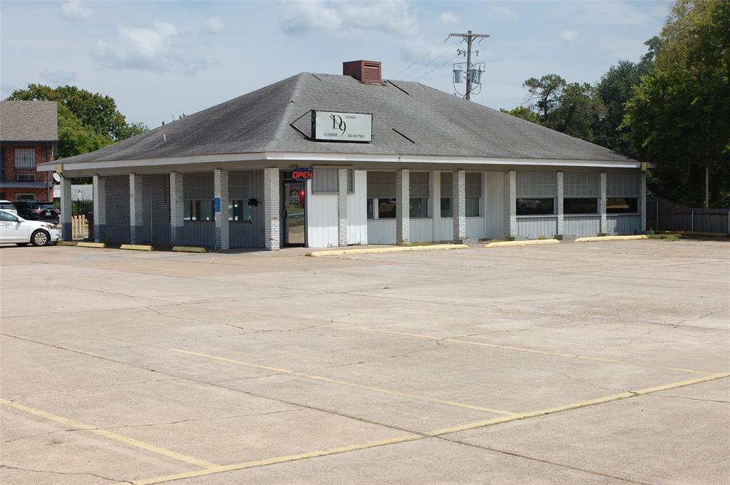 1964 Airline Drive