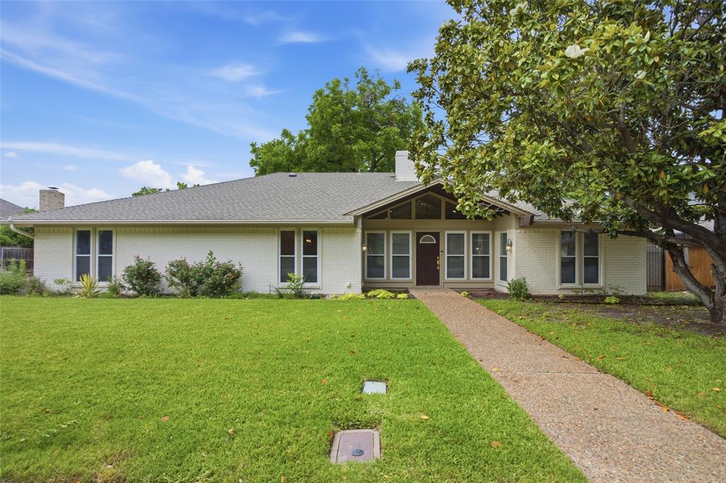 5440 Northcrest Road Property Photo 1