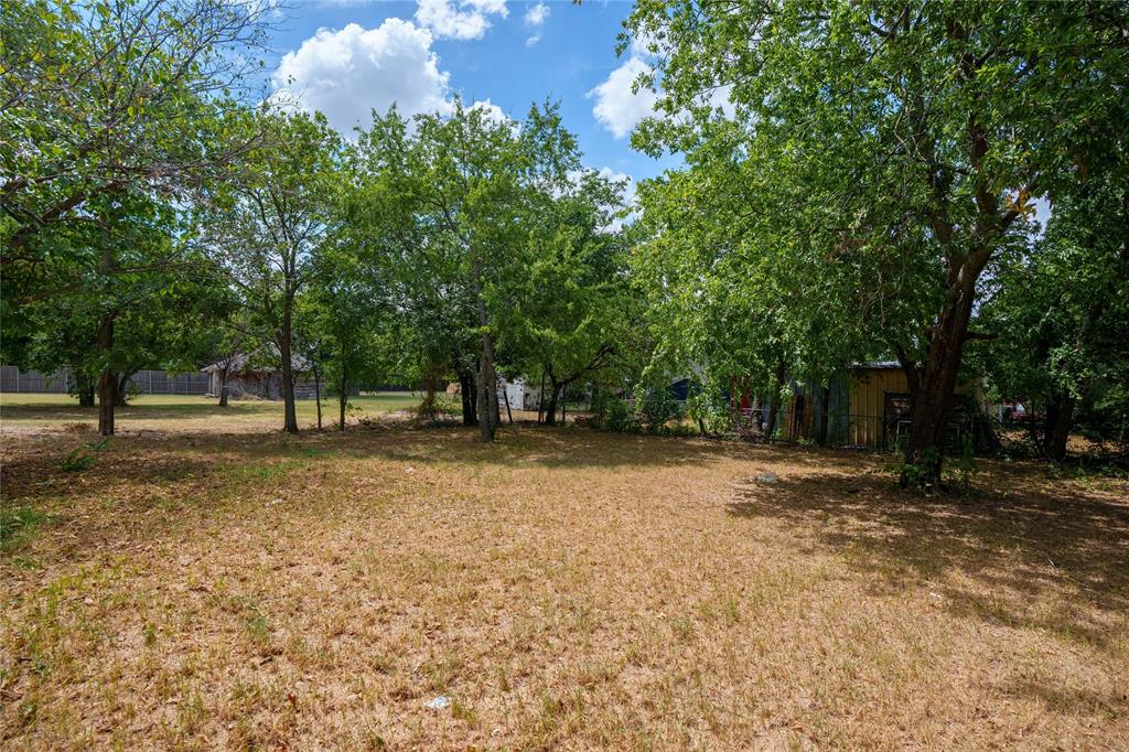 404 Campbell Street Property Photo 16