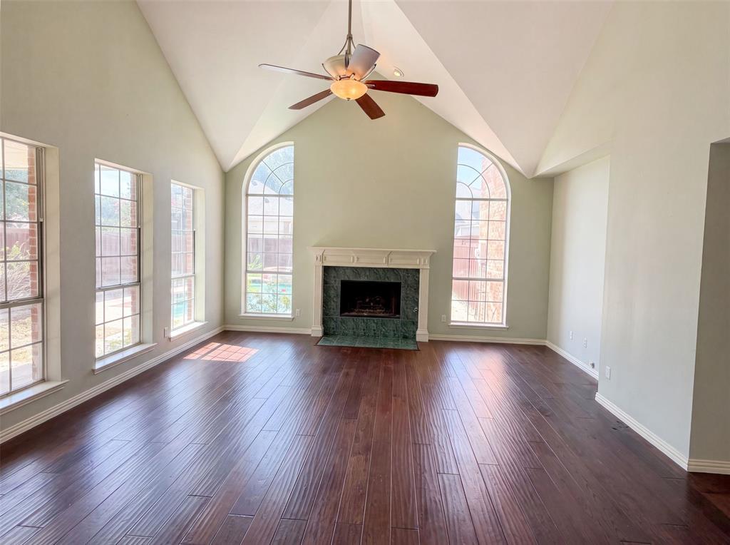 3606 Fairlands Drive Property Photo 3