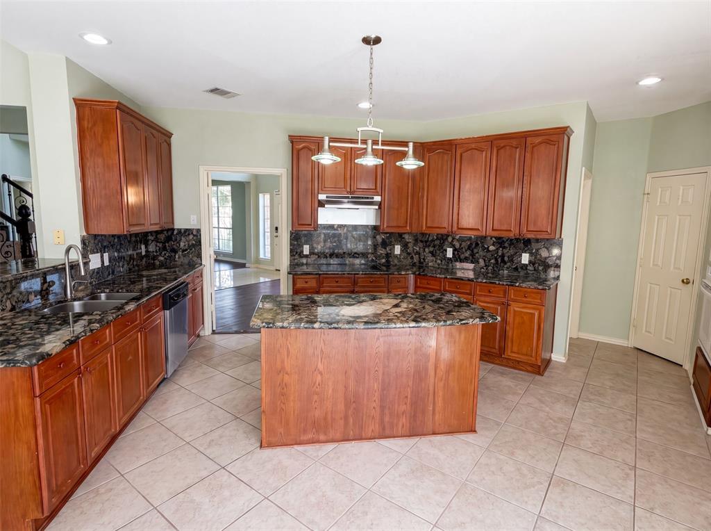3606 Fairlands Drive Property Photo 8