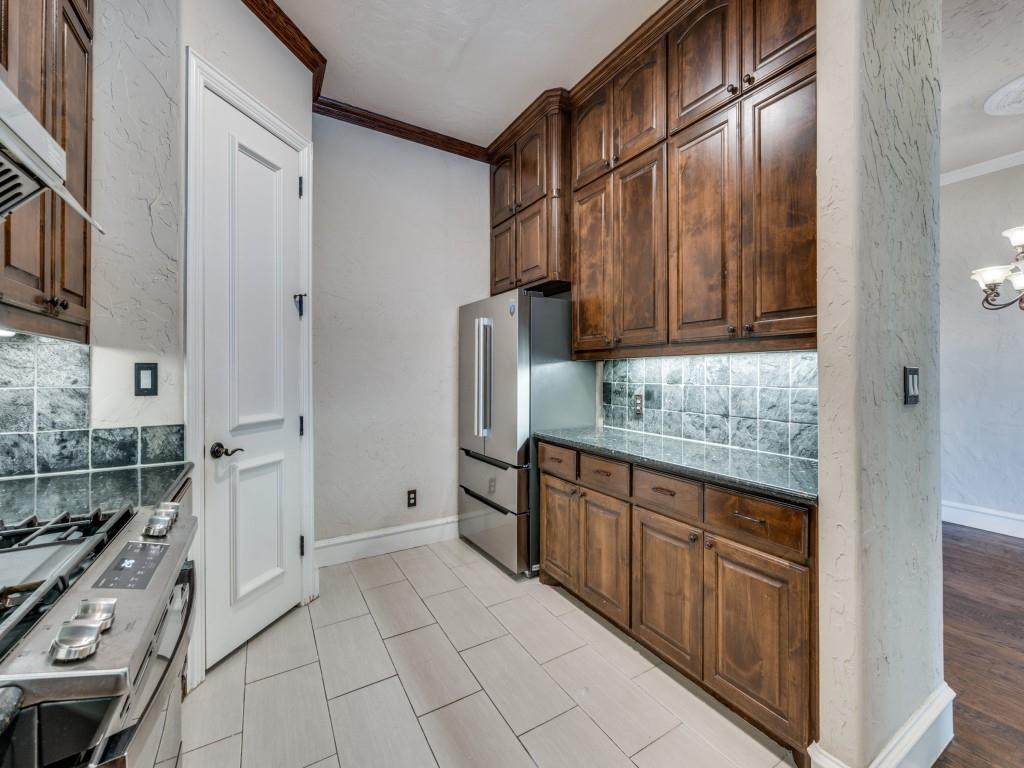 736 Rockingham Drive Property Photo 15