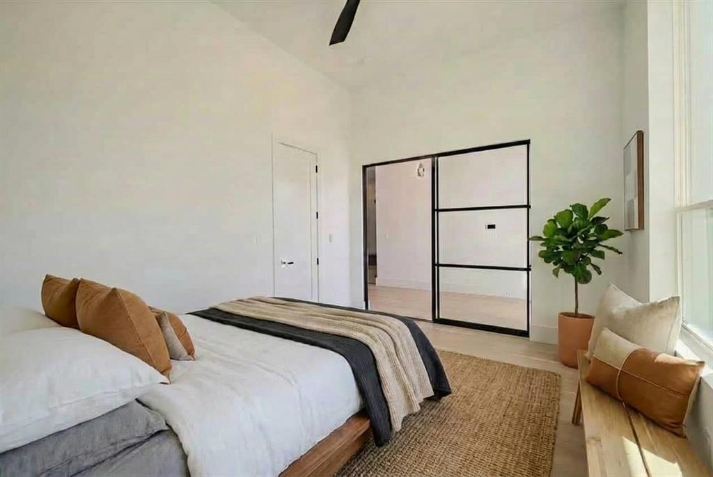 11232 Hillcrest Road Property Photo 30