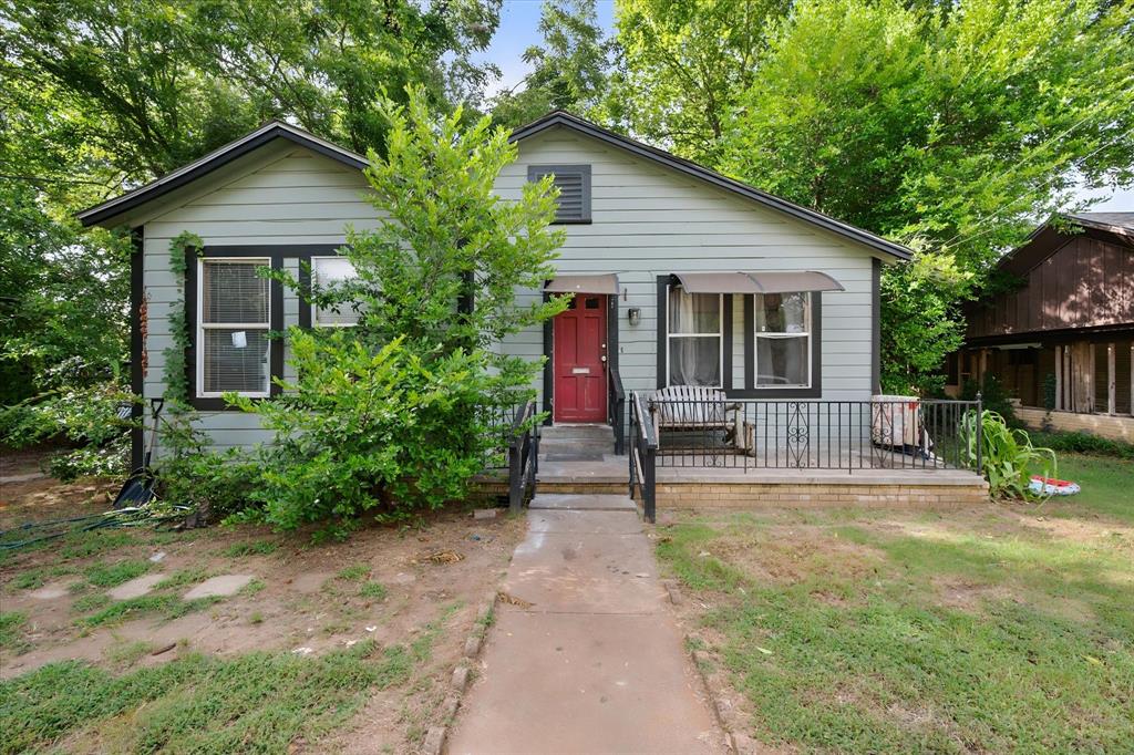712 W Dye Street Property Photo 1