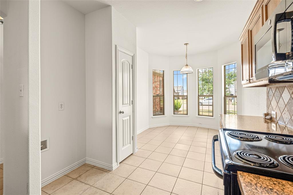 7308 Silver City Drive Property Photo 10
