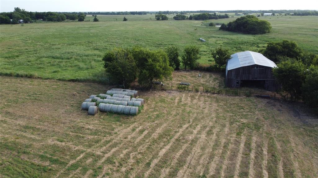 00 Fm 512 Property Photo 2