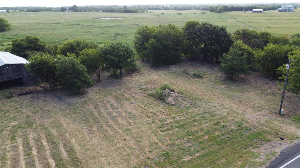 00 Fm 512 Property Photo 3