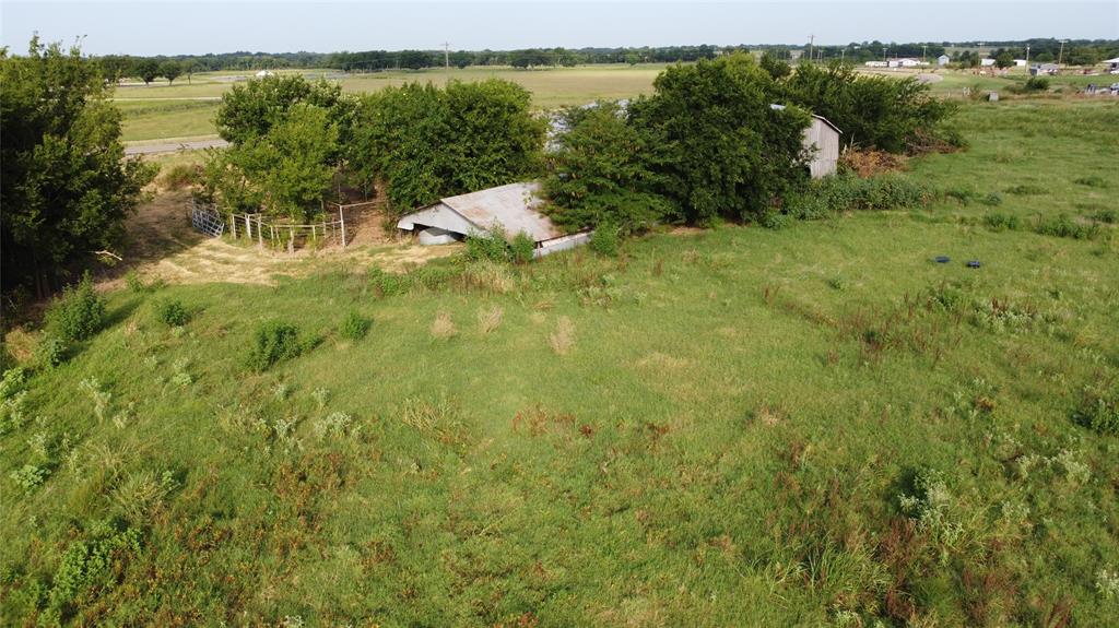 00 Fm 512 Property Photo 11