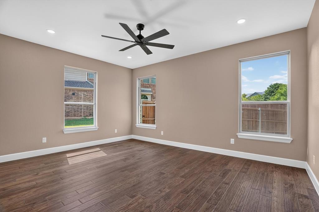 6400 Crapemyrtle Drive Property Photo 12
