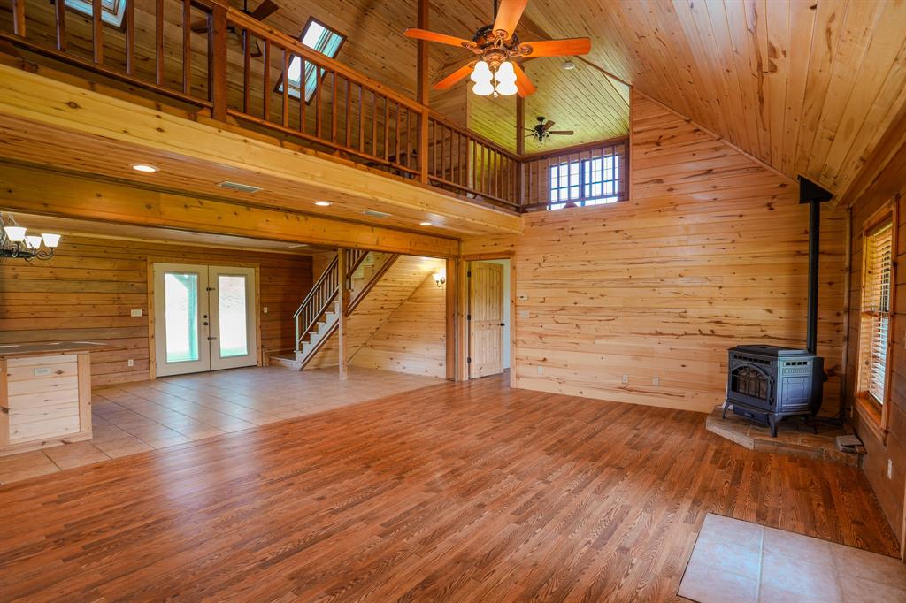 457 County Road 3270 Property Photo 1