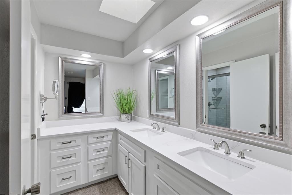 2923 Shady Knoll Lane Property Photo 18