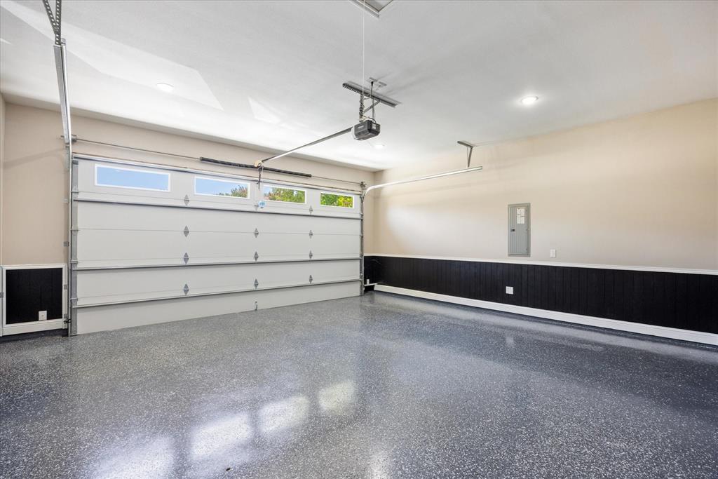 210 Knob Hill Drive Property Photo 23