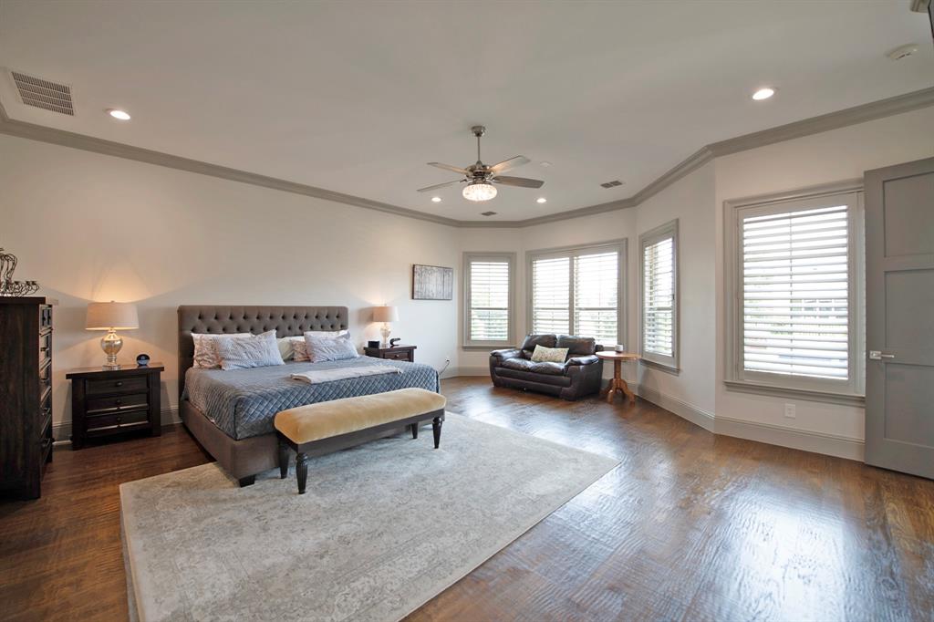306 Renaissance Lane Property Photo 17