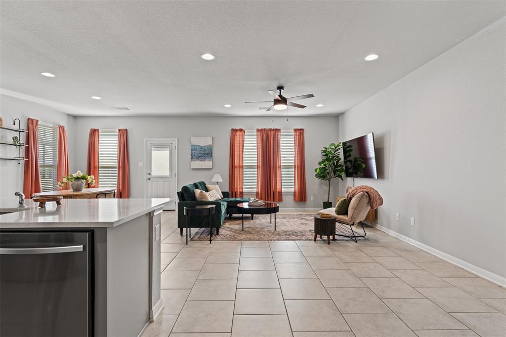 105 Kellys Heroes Way Property Photo 17
