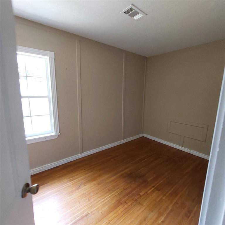 111 Se Avenue N Property Photo 15