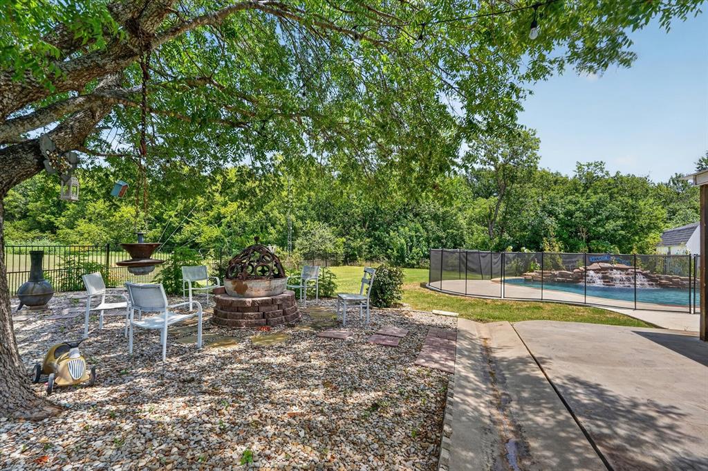 1425 Pioneer Drive Property Photo 29